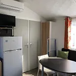 Càmping Molí De Vilamala * Les Planes d'Hostoles